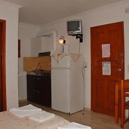 Pantazis * Benícesz